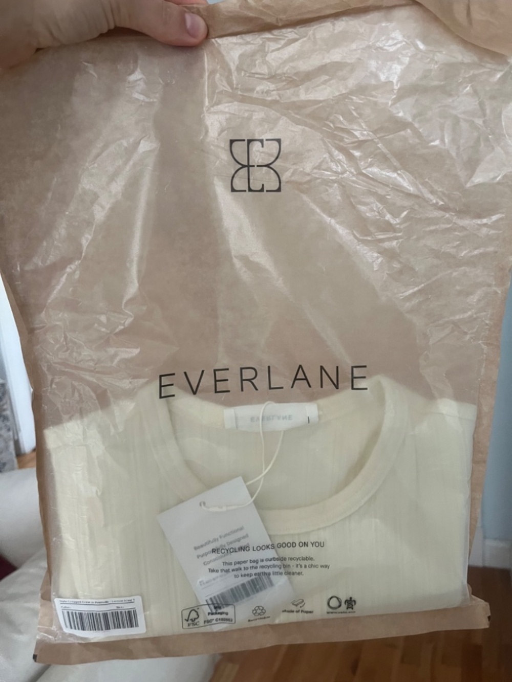 Everlane cropped crew in pointelle - Picture 3 of 3